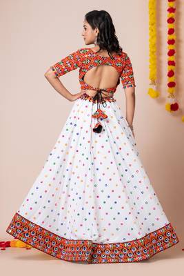 White Navratri Special Traditional Semi-Stitched Lehenga Choli 4