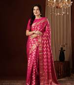 Rani Zigzag Zari Work Pure Georgette Traditional Saree With Blouse