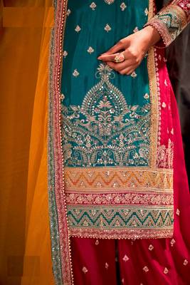 Green-red embroidered chinon silk blend salwar suit 5