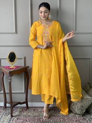 Women Yellow Chanderi Embroidered Kurta Pant Dupatta Set 1