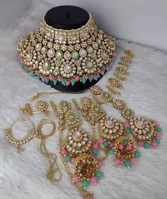 Indian traditional half bridal choker for weddings with sheeshphul and nose nath 1