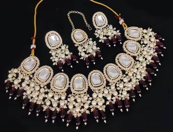 Latest stylish kundan choker wedding party traditional bridal necklace jewellery set for women 1