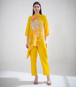 Yellow short kaftan tail set