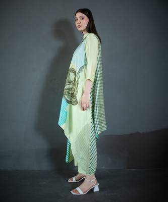 Light green long kaftan tail set 2