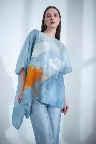 Light blue one side kaftan sleeve set