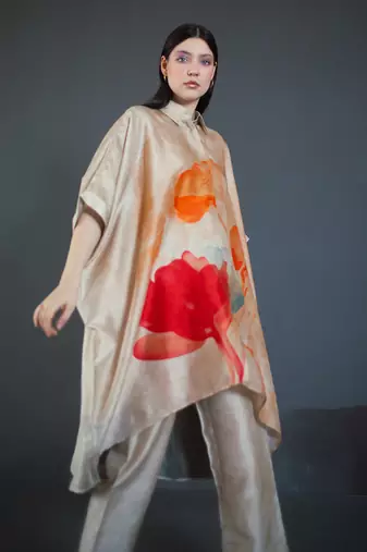 Beige high low kaftan set