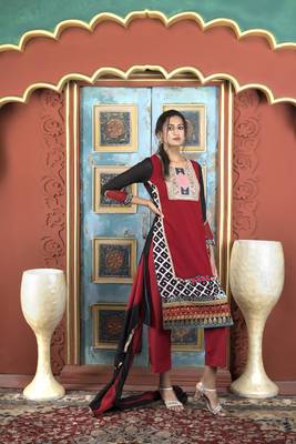 Nikhaar maroon georgette stitched straight cut trouser kurta & dupatta  3