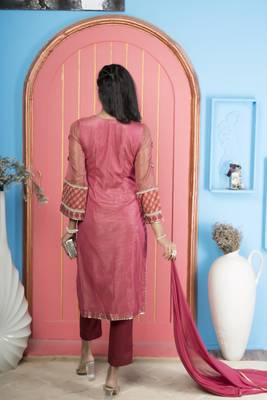 Nikhaar pink net stitched straight cut trouser kurta & dupatta  5