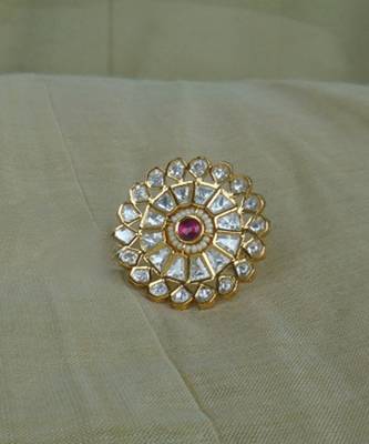 Kundan finger ring with pink stone 4