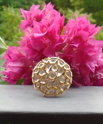 Stunning golden kundan studded ring 1