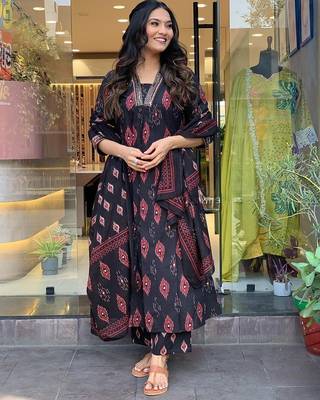 Cotton Fabric Printed work Straight cut Kurta, Pant and Dupatta Set 1