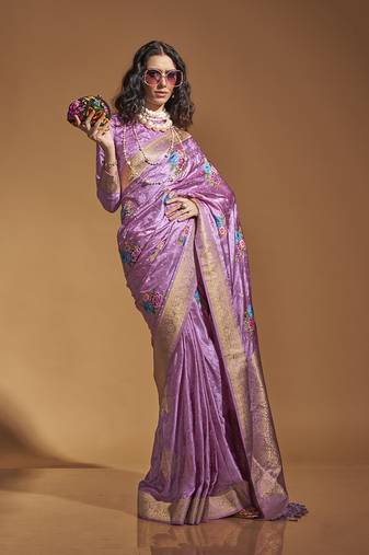 Handloom Silk Blend Weaving Saree In Lavender