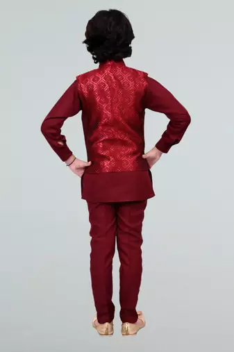 Boys geometric embossed cotton blend waistcoat with kurta & pant set - maroon