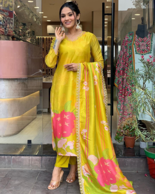 Women Yellow Chanderi Silk Embroidered Kurta Pant Dupatta Set 3