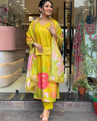 Women Yellow Chanderi Silk Embroidered Kurta Pant Dupatta Set 5
