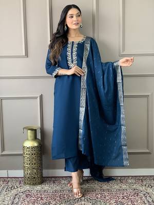Women Blue Chanderi Silk Embroidered Kurta Pant Dupatta Set 1