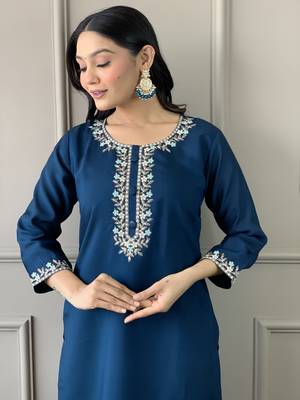 Women Blue Chanderi Silk Embroidered Kurta Pant Dupatta Set 5