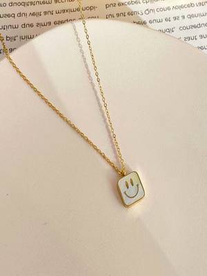18k plated smiley pendant necklace 1