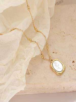 18k plated rose mirror pendant 3