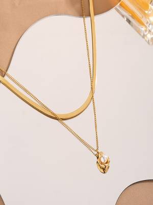 18k plated pearl layered necklace 4