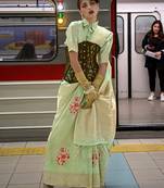 Green Linen Woven Zari Weaving Casual Rich Pallu Saree With Blouse For Women