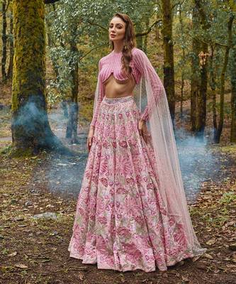 Pink embroidered Organza Lehenga Set 2