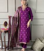 Women Chanderi Silk Embroidered Kurta Pant Dupatta Set