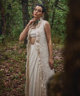 white embroidered organza saree set 2