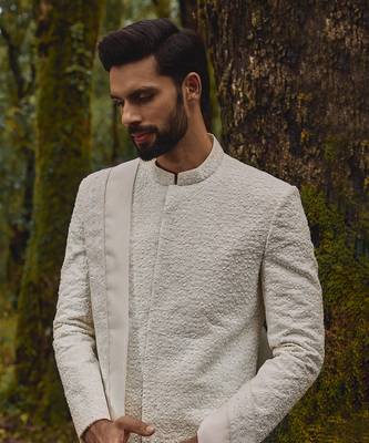 White geometric embroidery twill silk mosaic sherwani set 3