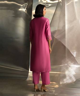 Bloom pink embroidered chanderi kurta set 5