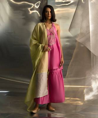 Bloom pink embroidered chanderi kurta set 1