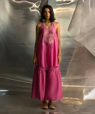 Bloom pink embroidered chanderi kurta set 2