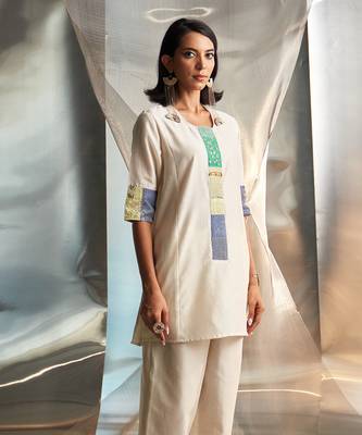 Ivory embroidered chanderi kurta set 3