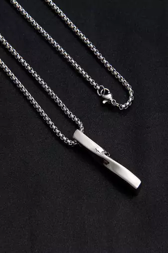 Silver plated unisex pendant chain