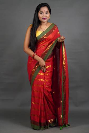 Khadi Handloom Check Saree With Blouse Piece