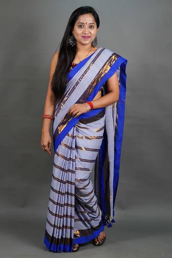 Khadi Handloom Check Saree With Blouse Piece
