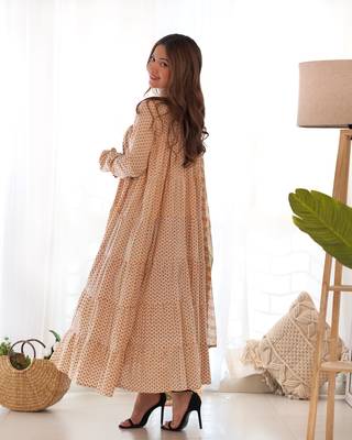 Creamy yellow anarkali kurta with dupatta 3