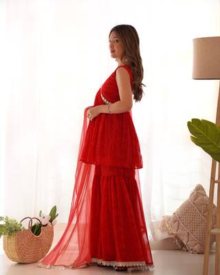 Red bandhani sharara set with dupatta 3