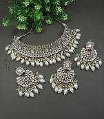 traditional pearl kundan choker jewellery necklace set