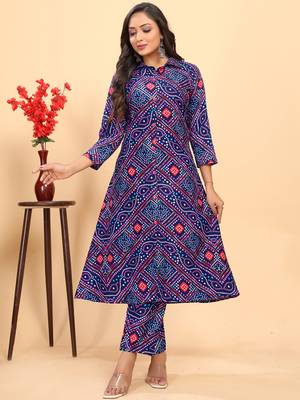 Leeza store women's cotton blend straight printed daily wear casual kurta & pant set 2