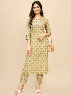 women's cotton blend straight printed daily wear casual kurta & pant set - lzvzcr-726-fuchsia pink-s 5