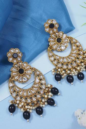 traditional handcrafted kundan pearl floral design earrings