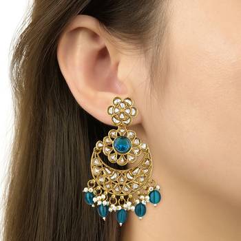 traditional handcrafted kundan pearl floral design earrings 4