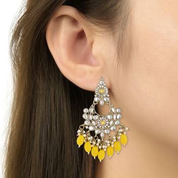traditional kundan pearl chandbali earrings 4