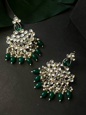 traditional kundan pearl chandbali earrings 1