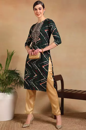 Women green printed viscose rayon kurta