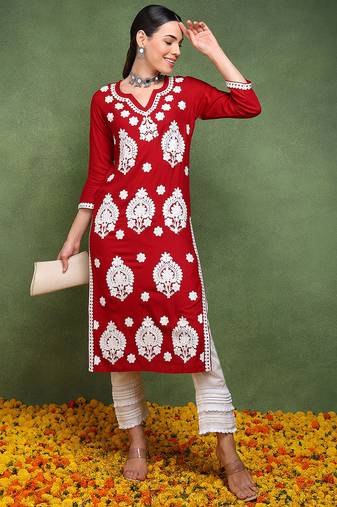 Women maroon embroidered viscose rayon kurta