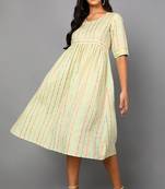 Women cream printed cotton kurti