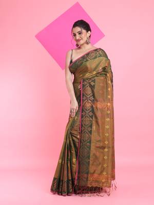 Sap green tissue soft saree with texture designs 2