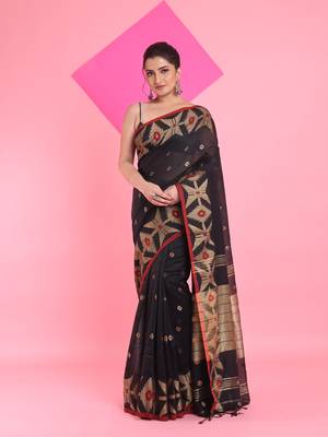 Black cotton saree with texture pattern 1